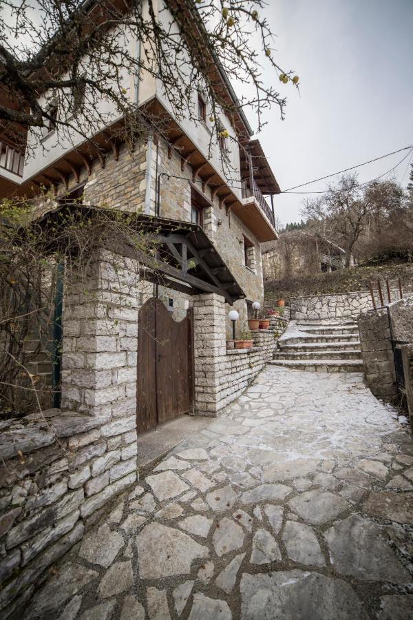 Ξενώνας Πατρικό Neraidochori Ngoại thất bức ảnh